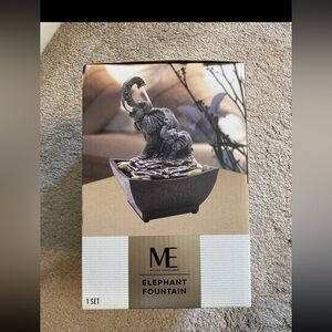NWT ME Modern Expressions Elephant Fountain indoor use